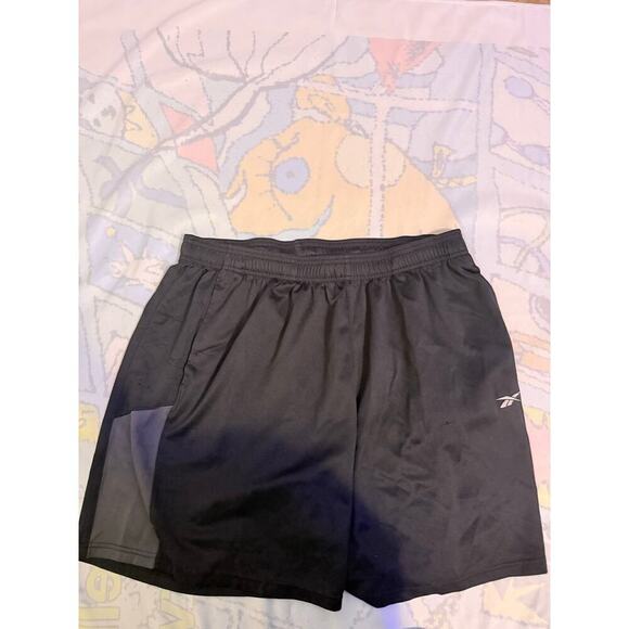 Reebok Men's Black Athletic Shorts - Great Condition - Picture 1 of 3